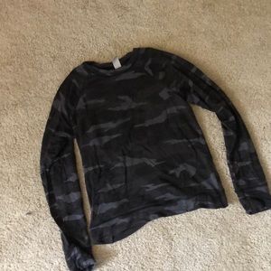 athleta girl camo sweatshirt